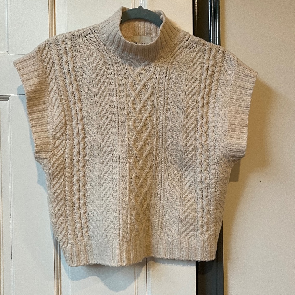 White Sleeveless Cable Knit Sweater